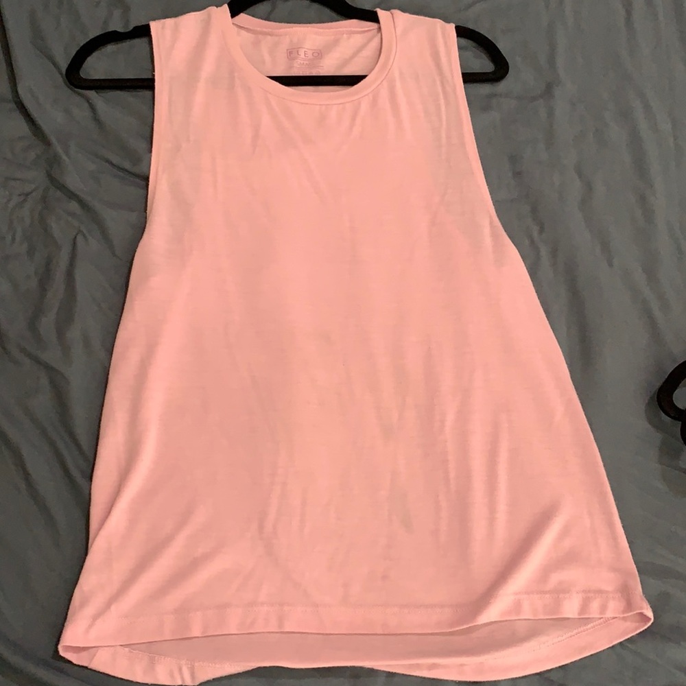 Fleo muscle tank